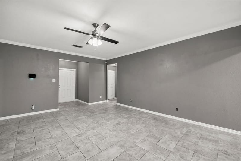 607 Meadowbrook Drive, Burleson TX 76028 - Photo 8
