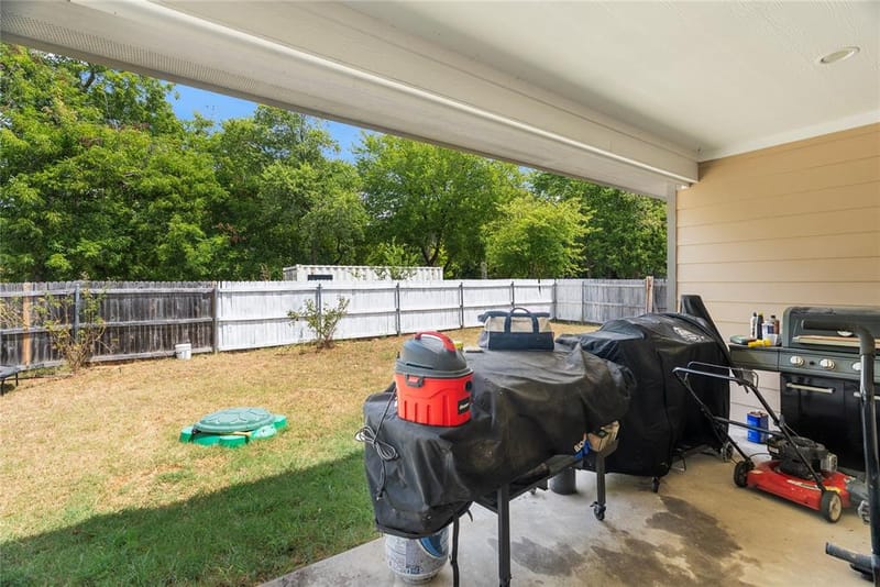 601 E Jefferson Street, Waxahachie TX 75165 - Photo 23