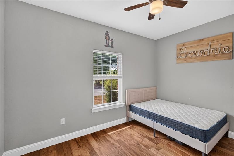 601 E Jefferson Street, Waxahachie TX 75165 - Photo 9