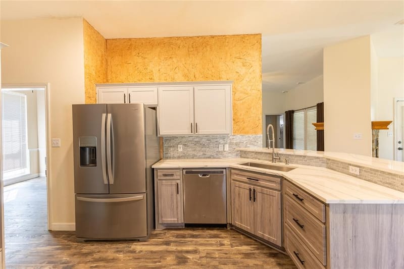 3904 Santa Cruz Street, Granbury TX 76049 - Photo 13