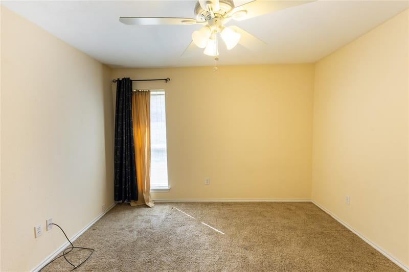 3904 Santa Cruz Street, Granbury TX 76049 - Photo 28