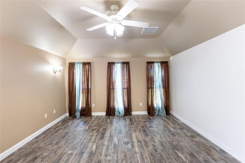 3904 Santa Cruz Street, Granbury TX 76049 - Photo 19