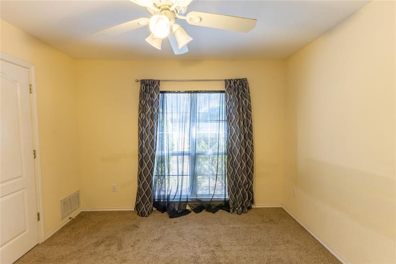 3904 Santa Cruz Street, Granbury TX 76049 - Photo 25