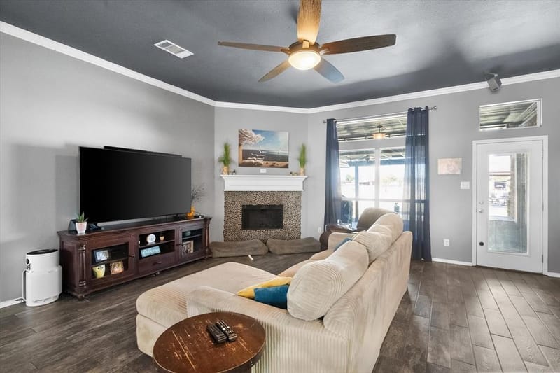 11005 Flores Trail, Crowley TX 76036 - Photo 6