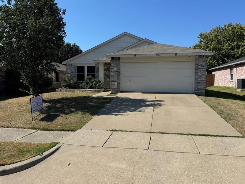 2720 Cedar Crest Drive, Little Elm TX 75068
