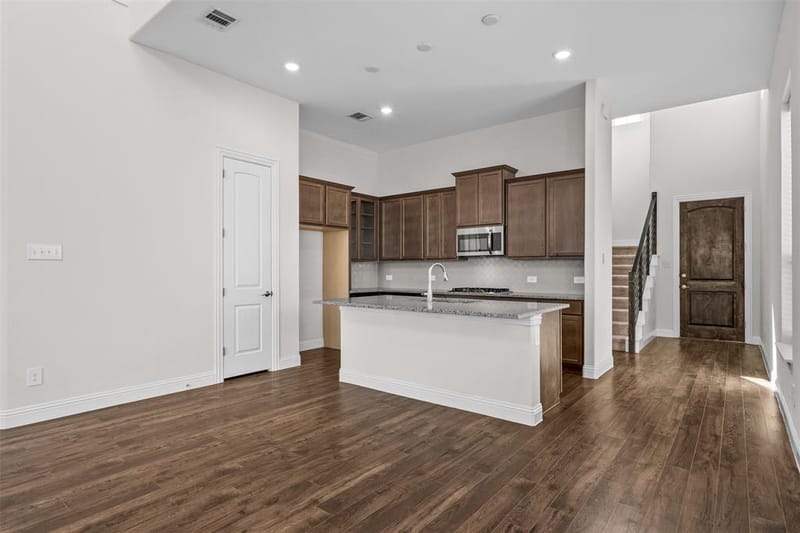 4529 Stone Valley Trail, Arlington TX 76005 - Photo 12