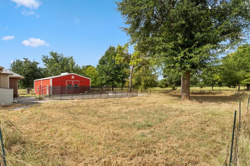 3016 County Road 4405, Commerce TX 75428 - Photo 30