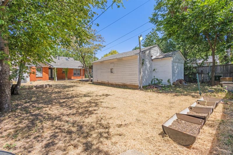 3326 Burlingdell Avenue, Dallas TX 75211 - Photo 27
