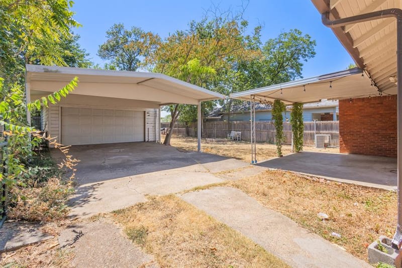 3326 Burlingdell Avenue, Dallas TX 75211 - Photo 24