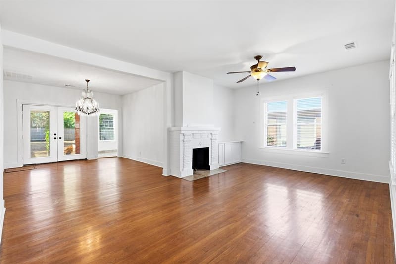 3326 Burlingdell Avenue, Dallas TX 75211 - Photo 4
