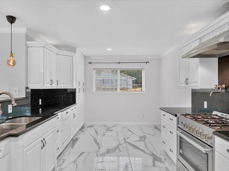 12557 High Meadow Drive, Dallas TX 75244 - Photo 10