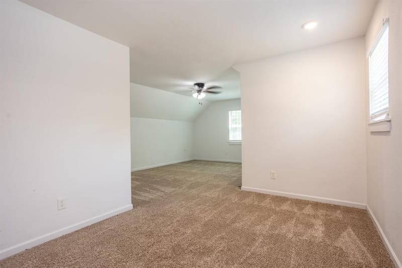 809 Wood River Road, Dallas TX 75232 - Photo 33