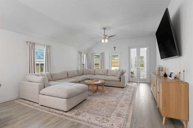 1025 Rosebay Drive, Justin TX 76247 - Photo 17