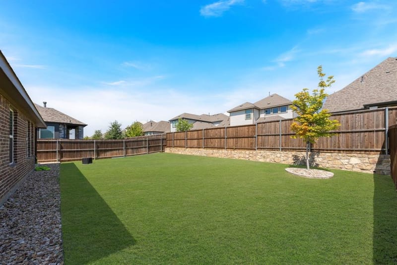 1025 Rosebay Drive, Justin TX 76247 - Photo 34