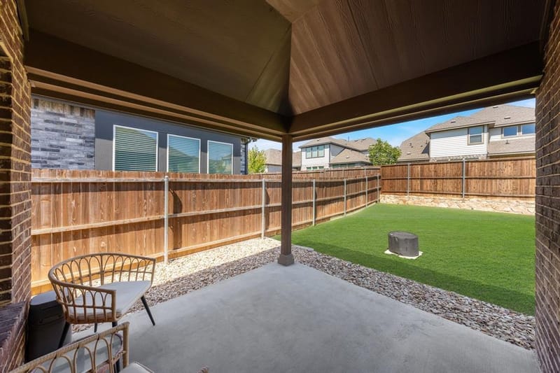 1025 Rosebay Drive, Justin TX 76247 - Photo 31
