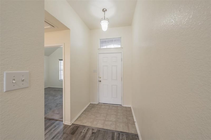 5140 Waterview Court, Fort Worth TX 76179 - Photo 4