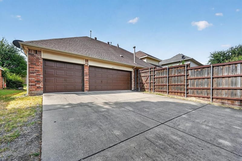 4433 Sanderosa Lane, Richardson TX 75082 - Photo 38