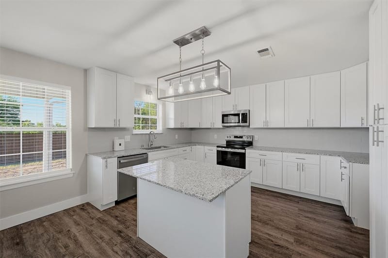 566 Mccraw Lane, Denison TX 75021 - Photo 7