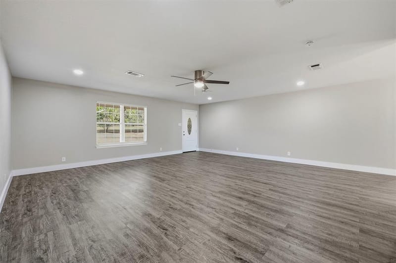 566 Mccraw Lane, Denison TX 75021 - Photo 5