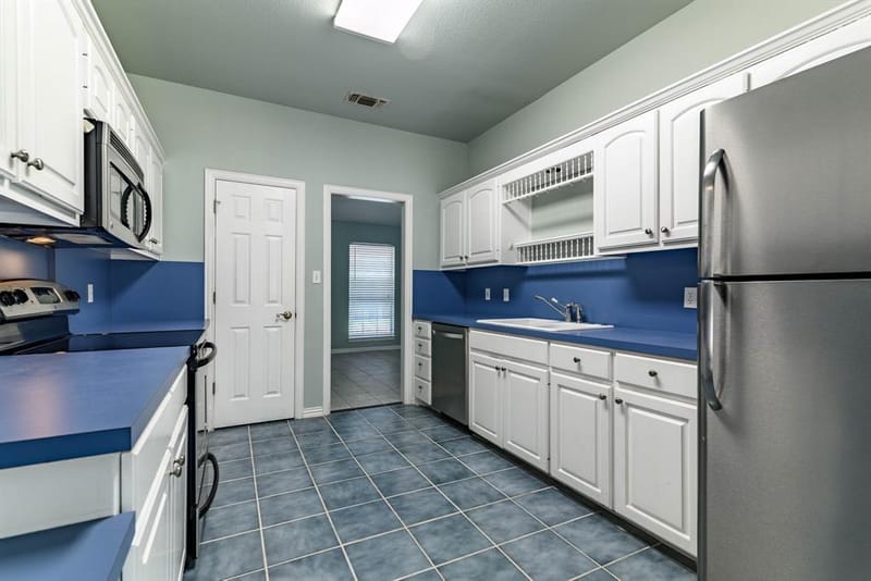9009 Ravenswood Road, Granbury TX 76049 - Photo 8