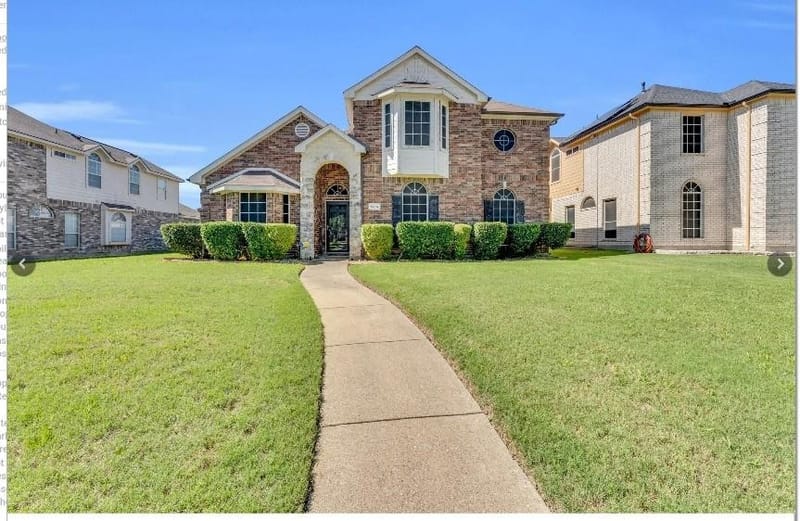 1504 Mountain Laurel Lane, DeSoto TX 75115