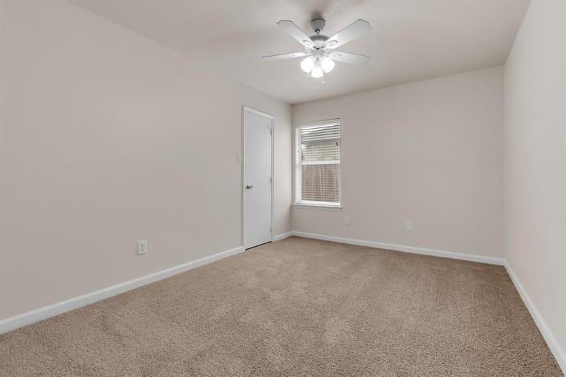 1039 Caliente Drive, Grand Prairie TX 75051 - Photo 16