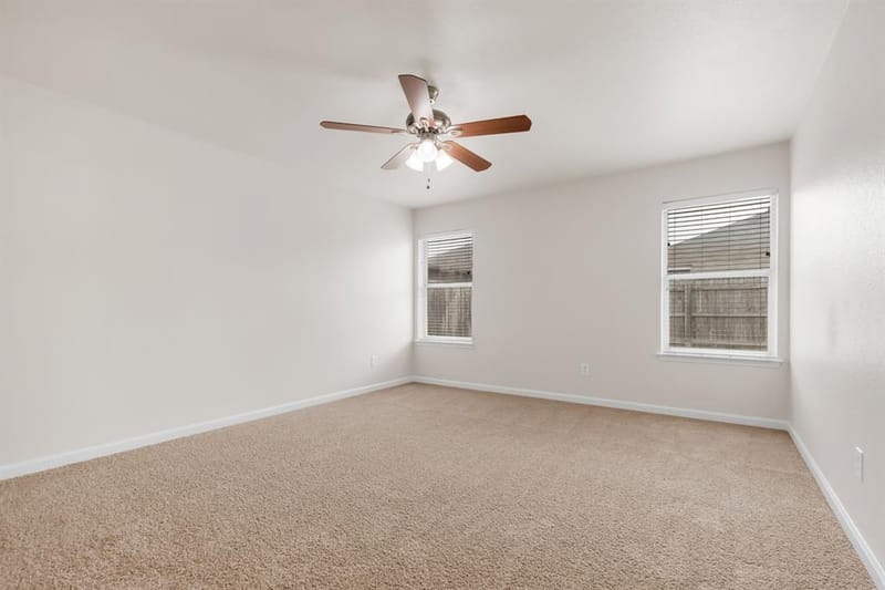 1039 Caliente Drive, Grand Prairie TX 75051 - Photo 11