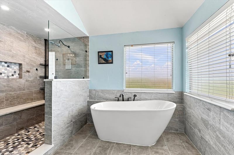 1221 Tralee Lane, Garland TX 75044 - Photo 33