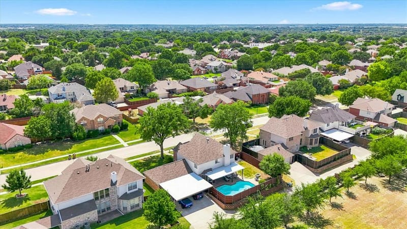 1221 Tralee Lane, Garland TX 75044 - Photo 37