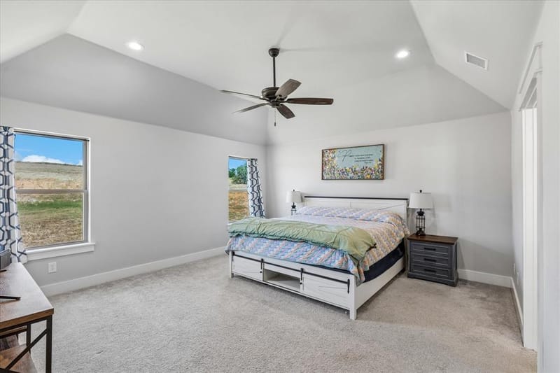 10020 Valley Oak Court, Springtown TX 76082 - Photo 13