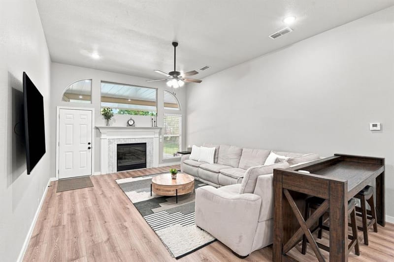 711 Coal Creek Drive, Mansfield TX 76063 - Photo 17