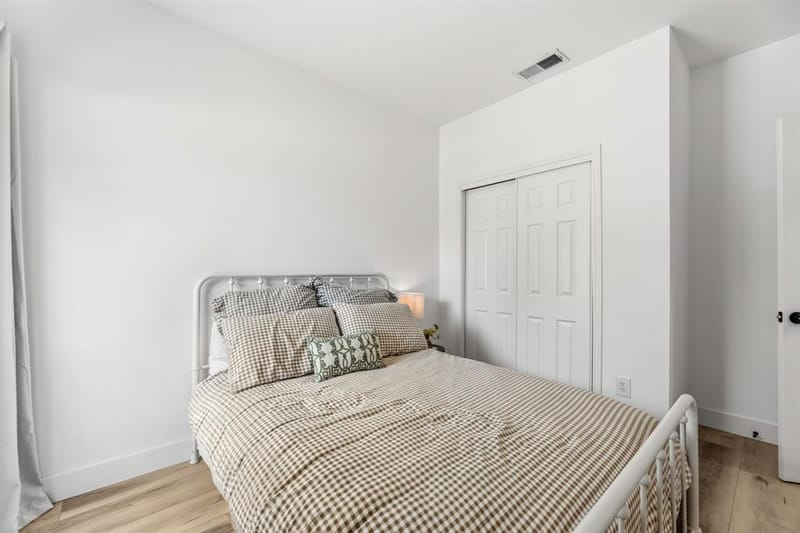 2706 Collins Boulevard, Garland TX 75044 - Photo 14