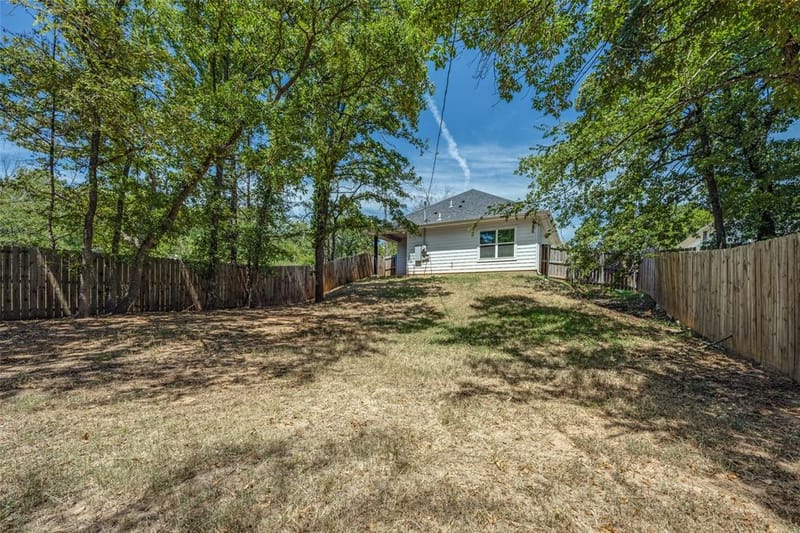 722 E Woodard Street, Denison TX 75021 - Photo 24
