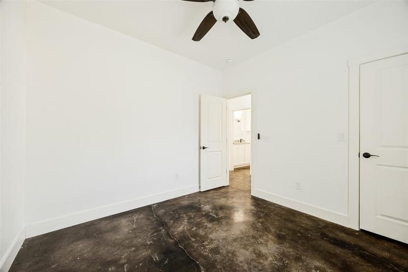722 E Woodard Street, Denison TX 75021 - Photo 10