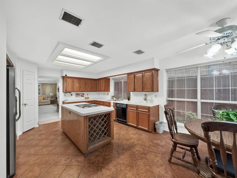 2116 Cannes Drive, Carrollton TX 75006 - Photo 10