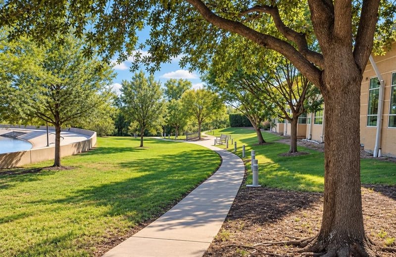 2116 Cannes Drive, Carrollton TX 75006 - Photo 37