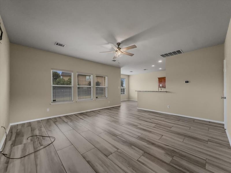 5701 Parkview Hills Lane, Fort Worth TX 76179 - Photo 4