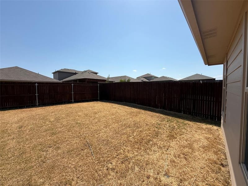 124 Greengate Drive, Boyd TX 76023 - Photo 9