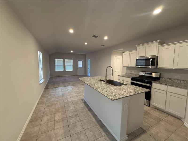 124 Greengate Drive, Boyd TX 76023 - Photo 10