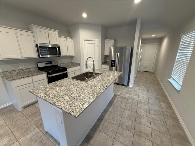124 Greengate Drive, Boyd TX 76023 - Photo 11