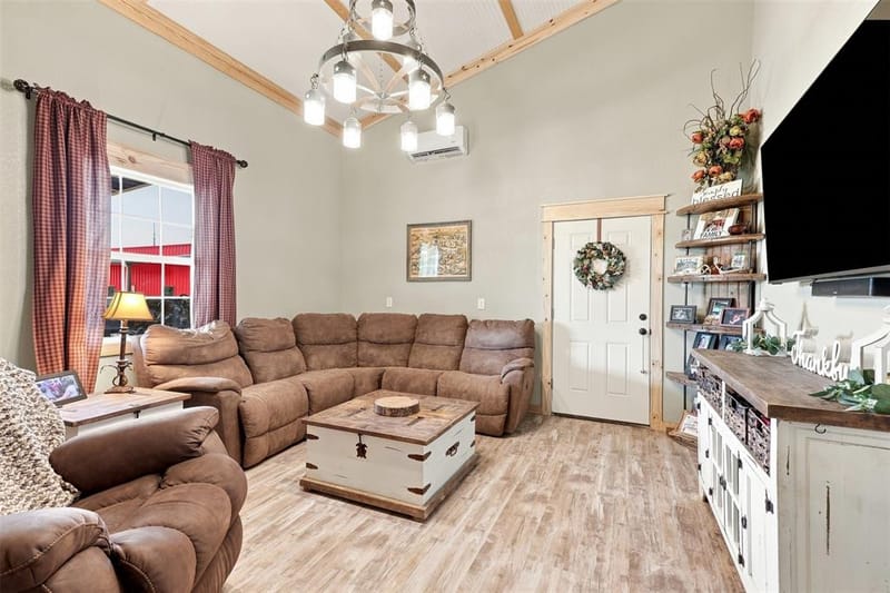 1000 Middleton Road, Weatherford TX 76088 - Photo 7