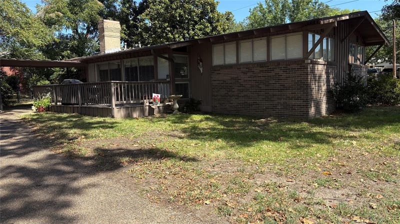 306 E PINE, Winnsboro TX 75494 - Photo 4