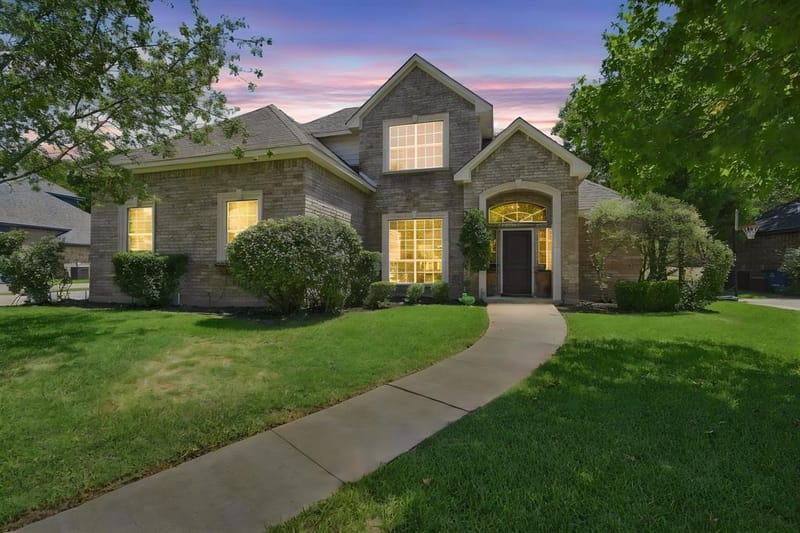1207 Oak Creek Drive, Ennis TX 75119 - Photo 7