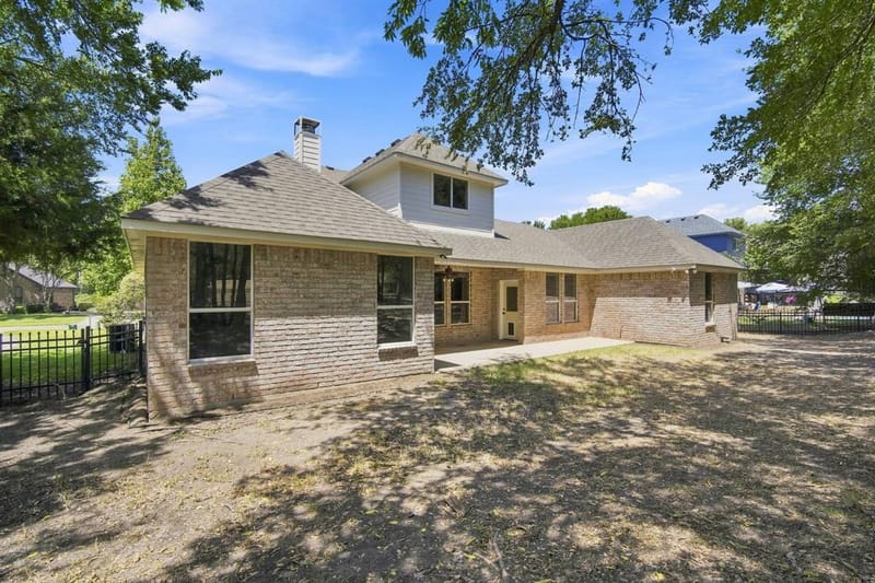 1207 Oak Creek Drive, Ennis TX 75119 - Photo 36