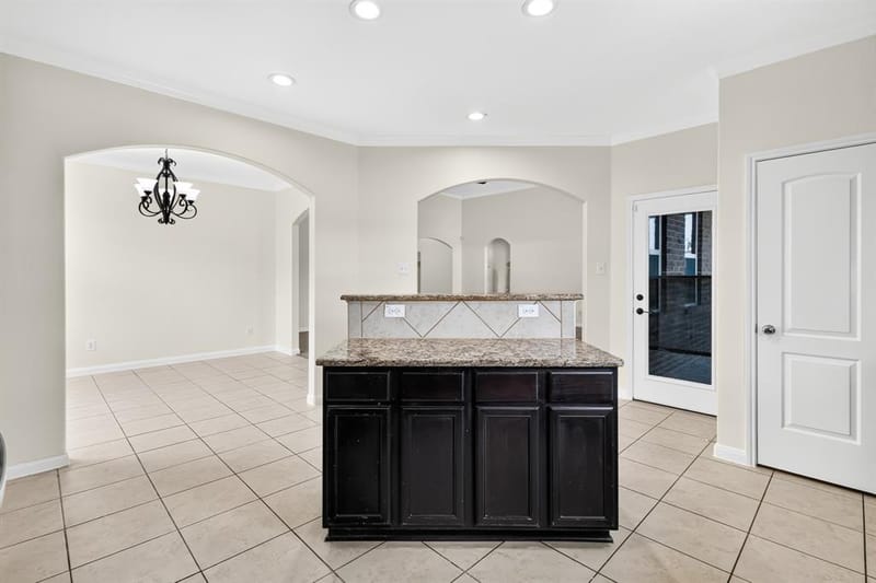 302 Kaylee Way, Red Oak TX 75154 - Photo 10