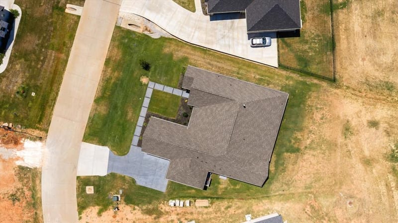 2119 Middlewood Circle, Granbury TX 76049 - Photo 37
