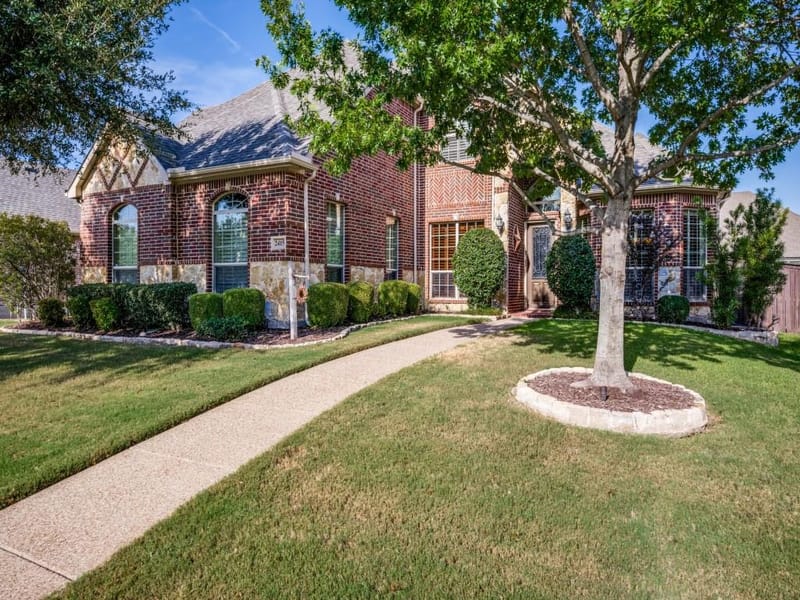 2415 Strathfield Lane, Trophy Club TX 76262