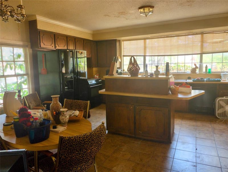 215 N Rivercrest Drive, Fort Worth TX 76107 - Photo 14