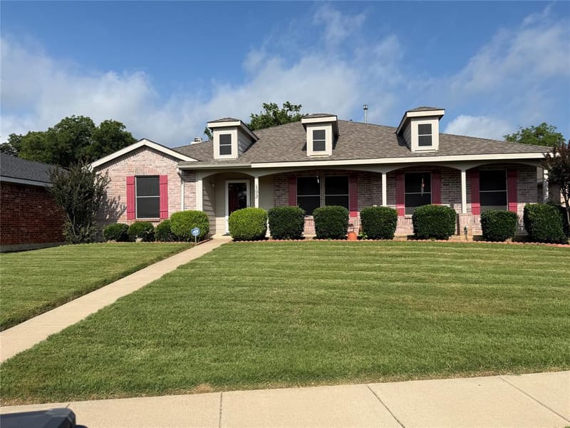 193 Rolling Court, Lancaster TX 75146