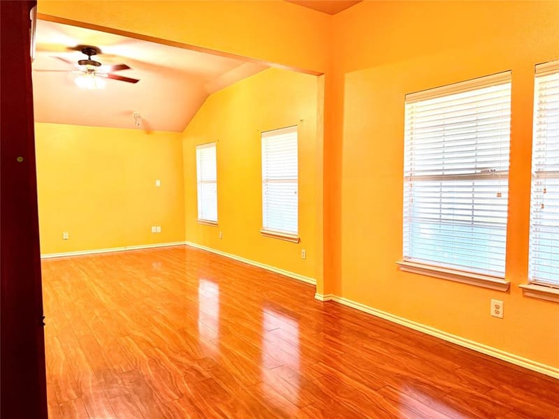 193 Rolling Court, Lancaster TX 75146 - Photo 5